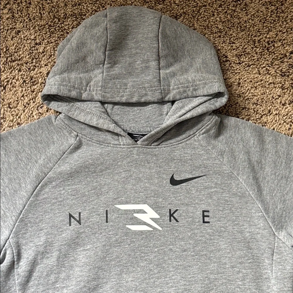 Nike Boys Hoodie Size M (10-12) - Picture 2 of 8